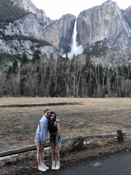 Holiday home Cozy Cub Cabin, Brand New Near Yosemite